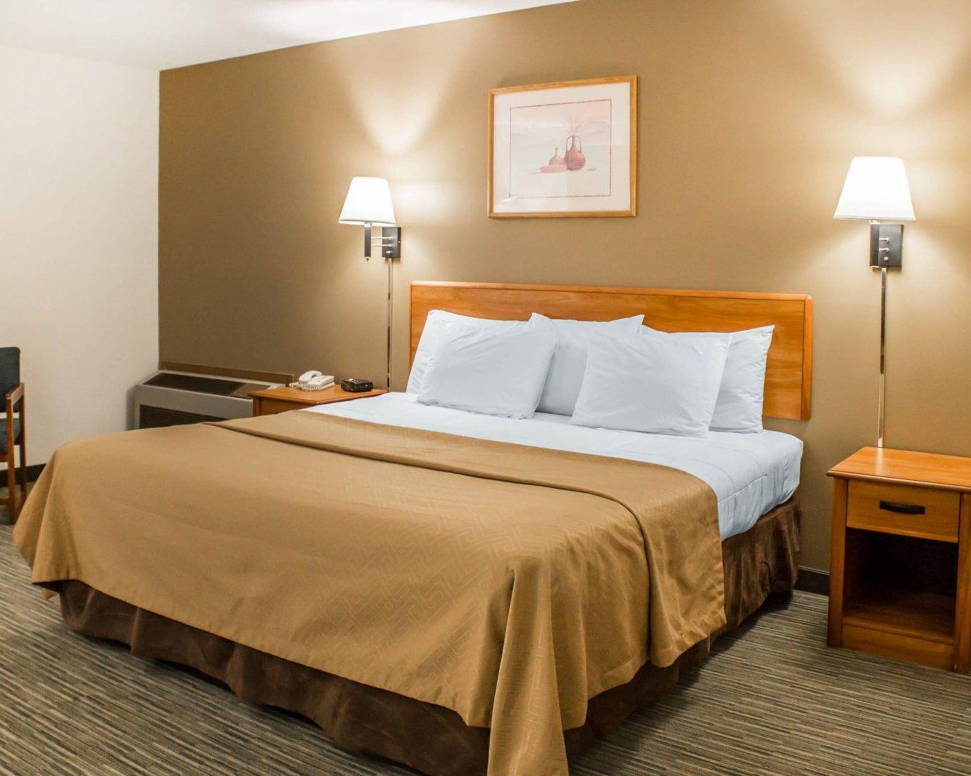 Econo Lodge Elkhart Eksteriør bilde