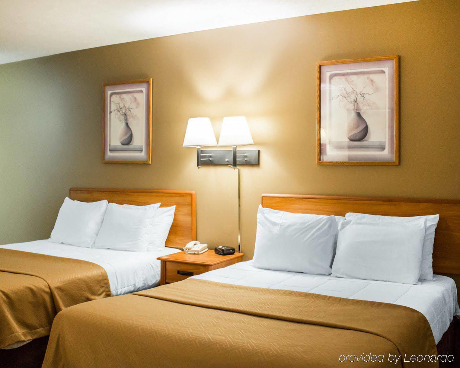Econo Lodge Elkhart Eksteriør bilde