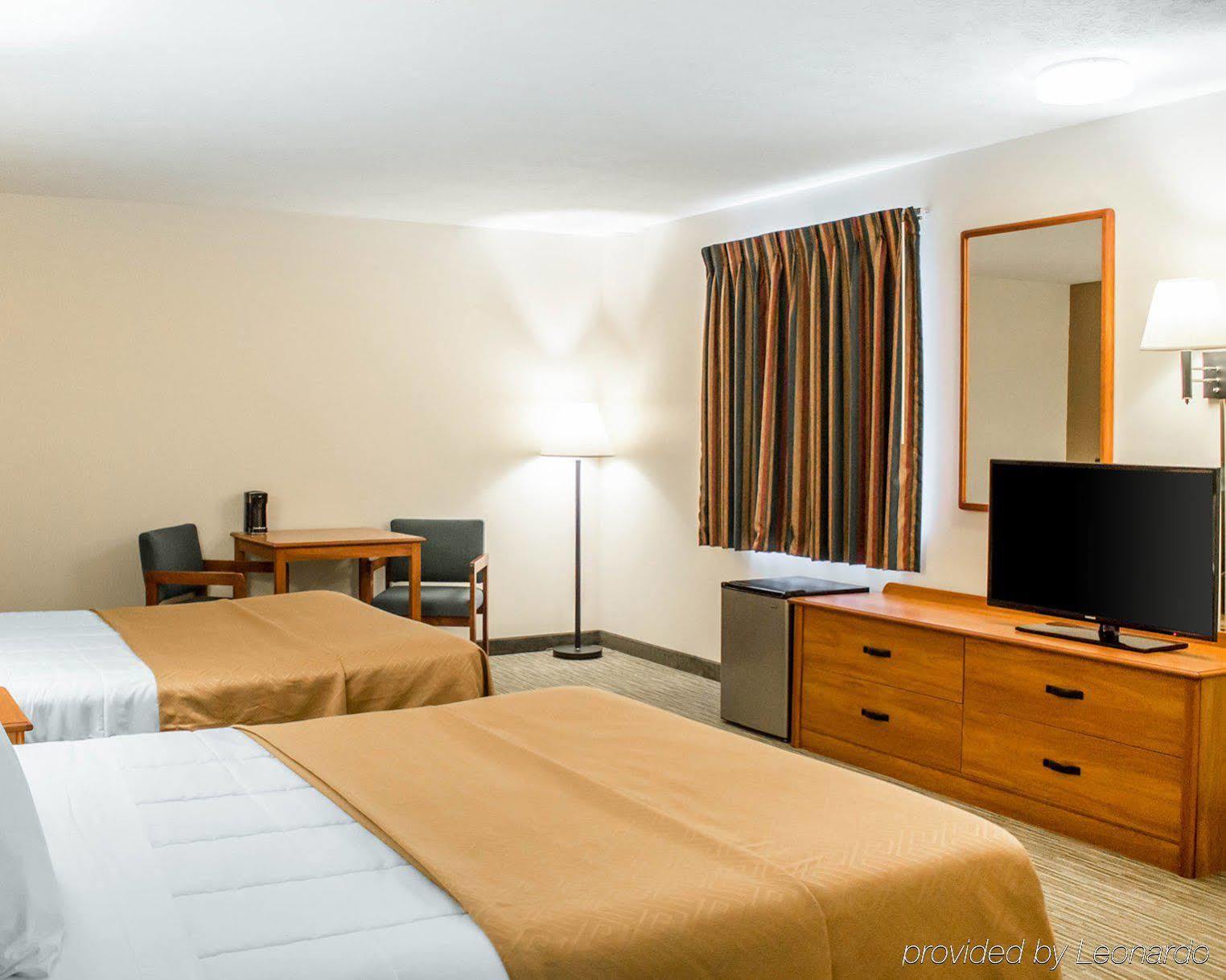 Econo Lodge Elkhart Eksteriør bilde