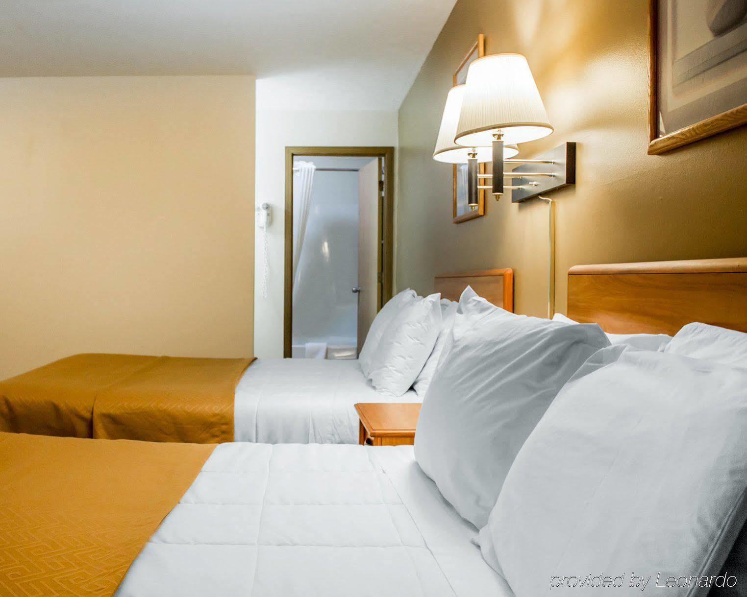 Econo Lodge Elkhart Eksteriør bilde