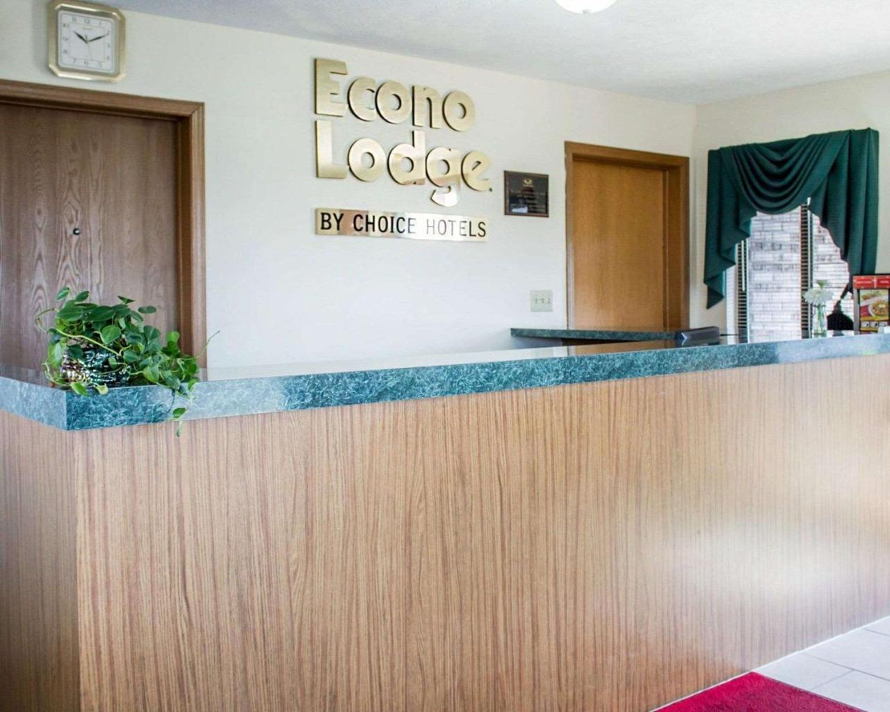 Econo Lodge Elkhart Eksteriør bilde